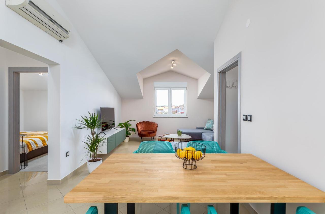 Apartment Vito With Sea View Fazana Exterior photo